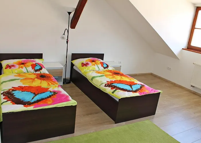 Attic With Parking, Near The Center Of Cb - 110M2