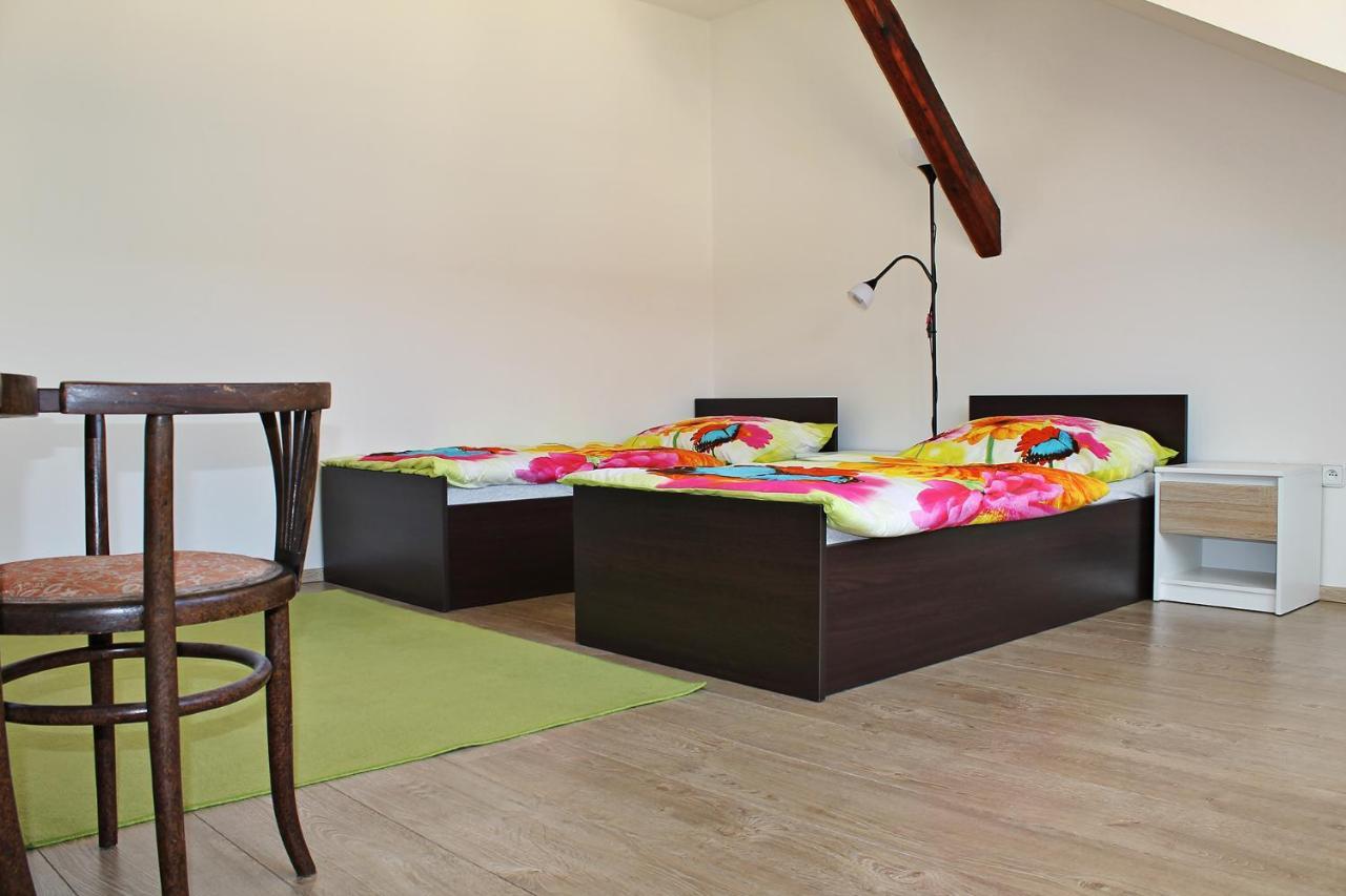 Attic With Parking, Near The Center Of Cb - 110m2 Apartment *